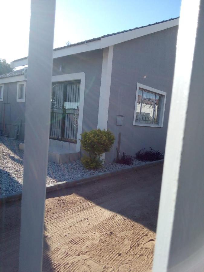 Rayon Guesthouse Phalaborwa Exterior foto